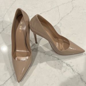 Brand new M Gemi patent leather nude heels 39 1/2